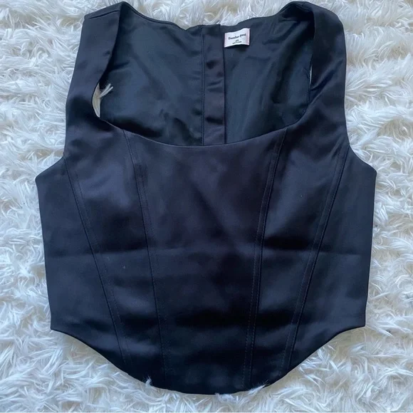 Aritzia Sunday Best Shiloh Bustier - Picture 3 of 9